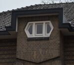 De bijzondere vorm van de raampartij op zolder.
<br/>
Richard Keijzer, 2014-11-18